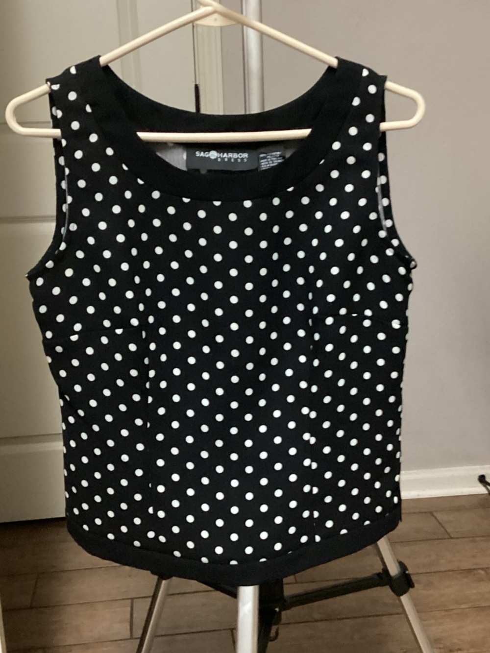 Sag Harbor Black & White Polka Dot Sleeveless Top